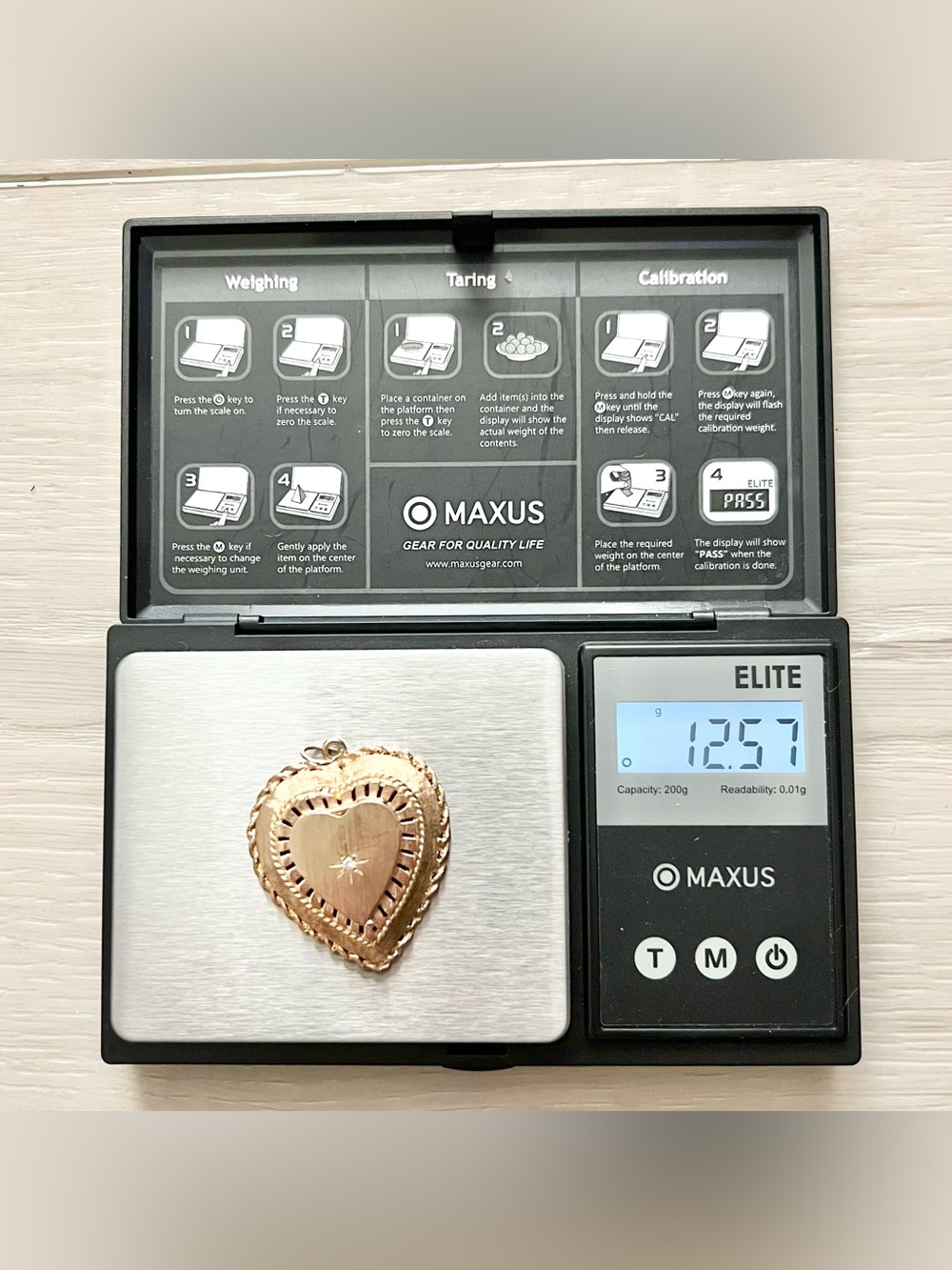 Vintage Solid 14k Gold Heart Locket Pendant w/ Diamond